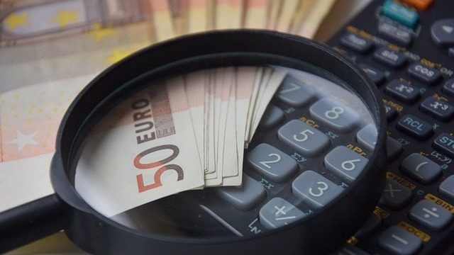 ¿Cómo ahorrar dinero todos los meses?
